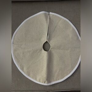 16 inch mini tree skirt